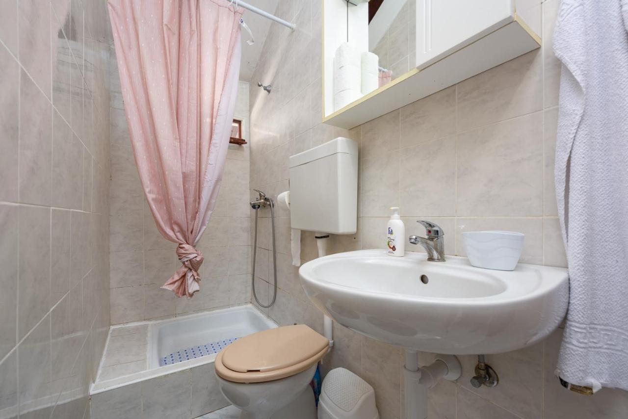 Amore House With Apartment 乌马格 外观 照片