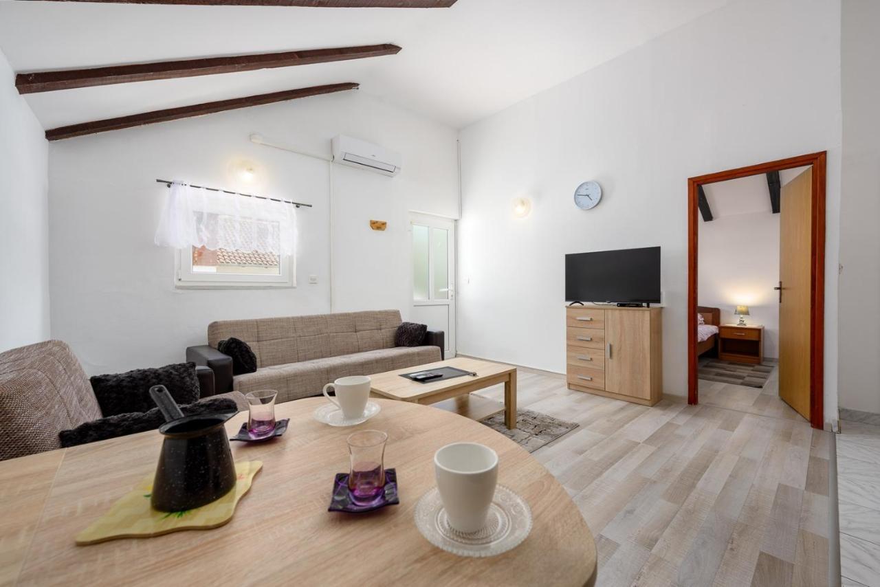 Amore House With Apartment 乌马格 外观 照片