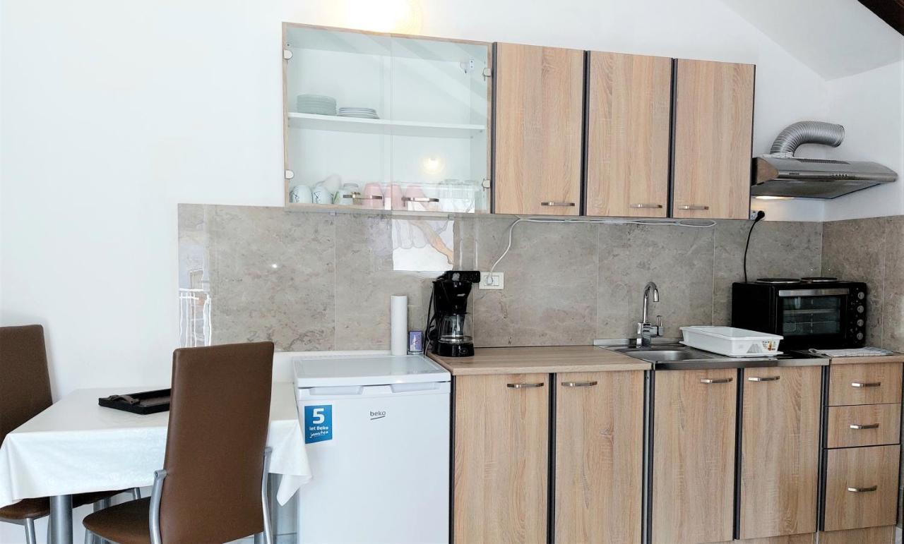 Amore House With Apartment 乌马格 外观 照片