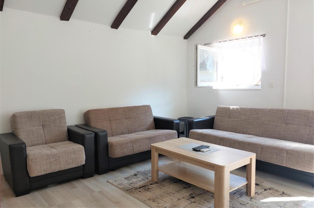 Amore House With Apartment 乌马格 外观 照片