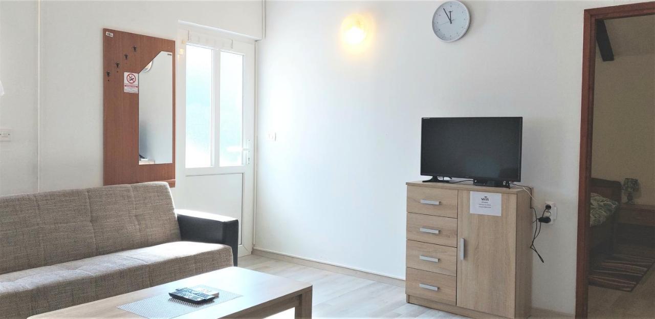 Amore House With Apartment 乌马格 外观 照片